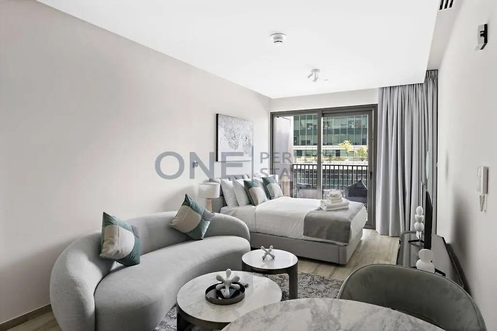 Studio Chic In Business Bay With Pool And Gym ドバイ 0*,